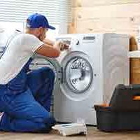 Trade Bosses Losing Points For Productivity